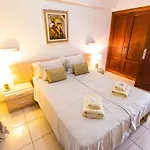 Two Bedroom Near El Duque Beach, Apartment
