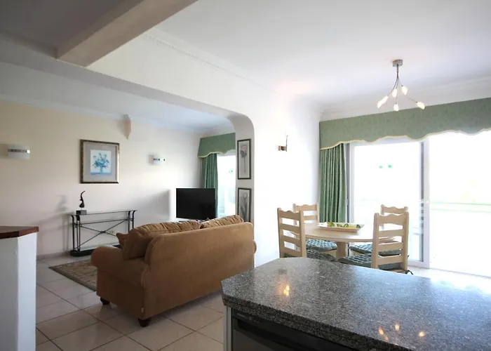 Apartamento Two Bedroom Near El Duque Beach, *