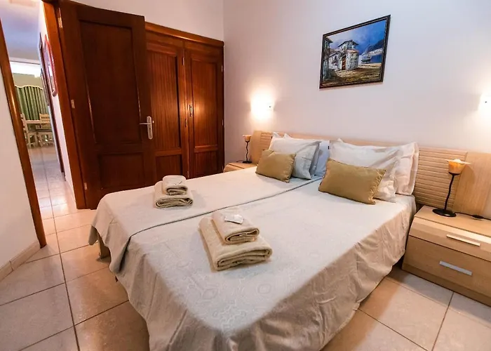 Two Bedroom Near El Duque Beach, * Costa Adeje (Tenerife)