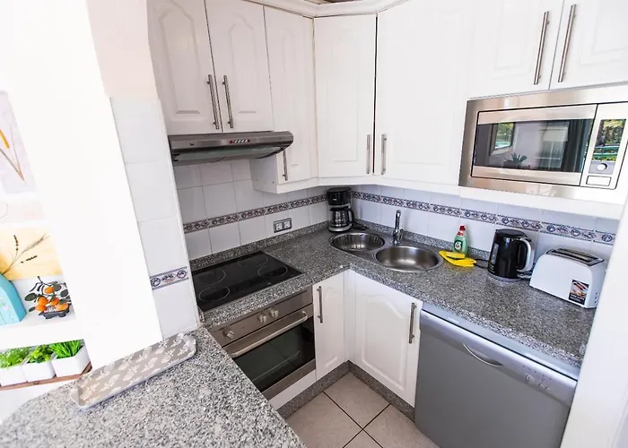 Apartamento Two Bedroom Near El Duque Beach, Costa Adeje (Tenerife)